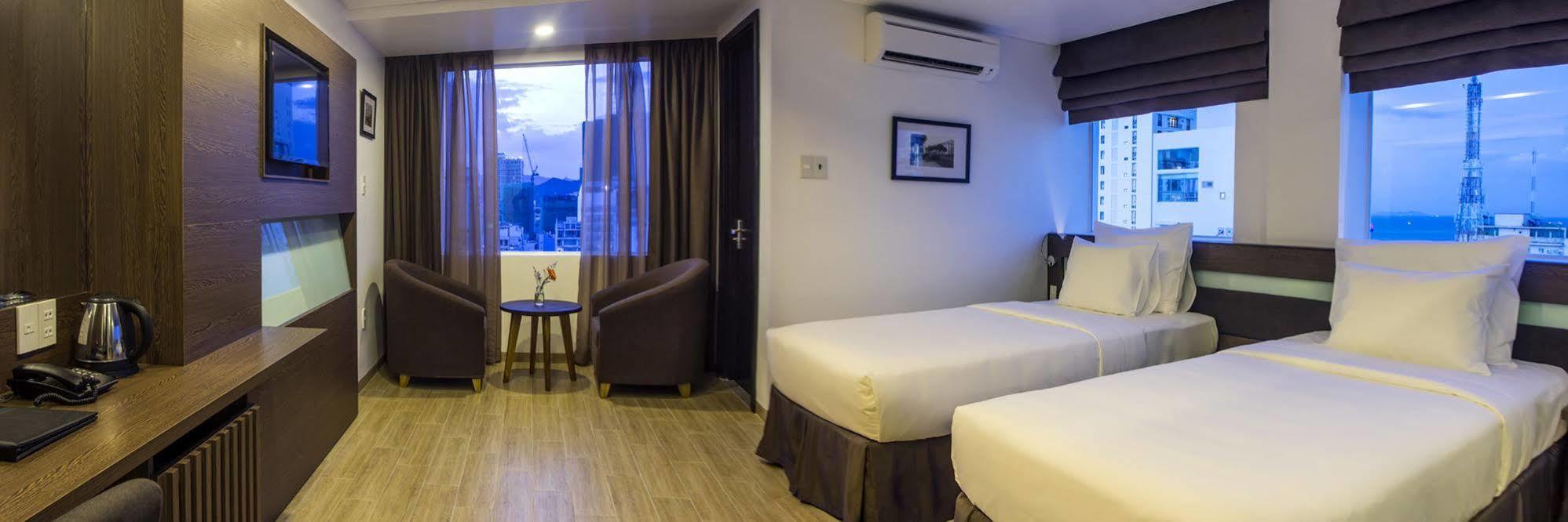 Aroma Nha Trang Boutique Hotel Exteriör bild